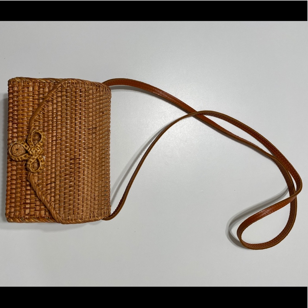 Rattan/ wicker crossbody bag